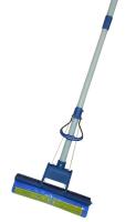 Швабра с 1-роликовым отжимом, пластик. крепление, метал. ручка KD-8019